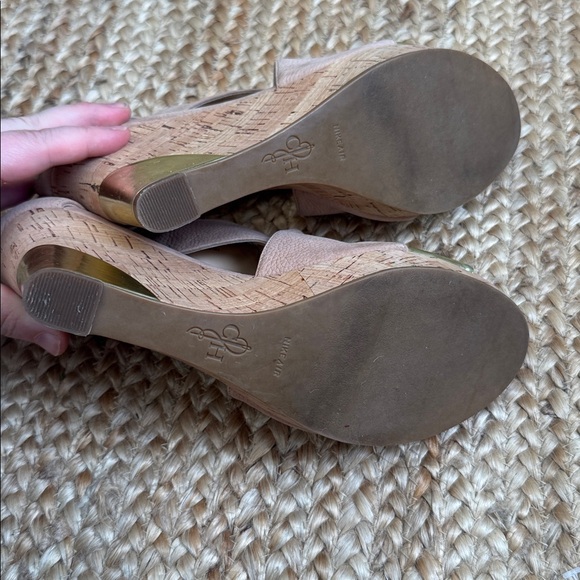 Cole Haan 10B Cross Strap Nude Gold Cork Wedge Heels - Picture 5 of 6